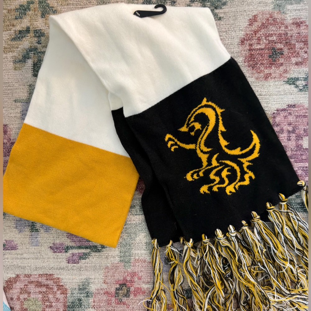 Harry Potter scarf team Hufflepuff